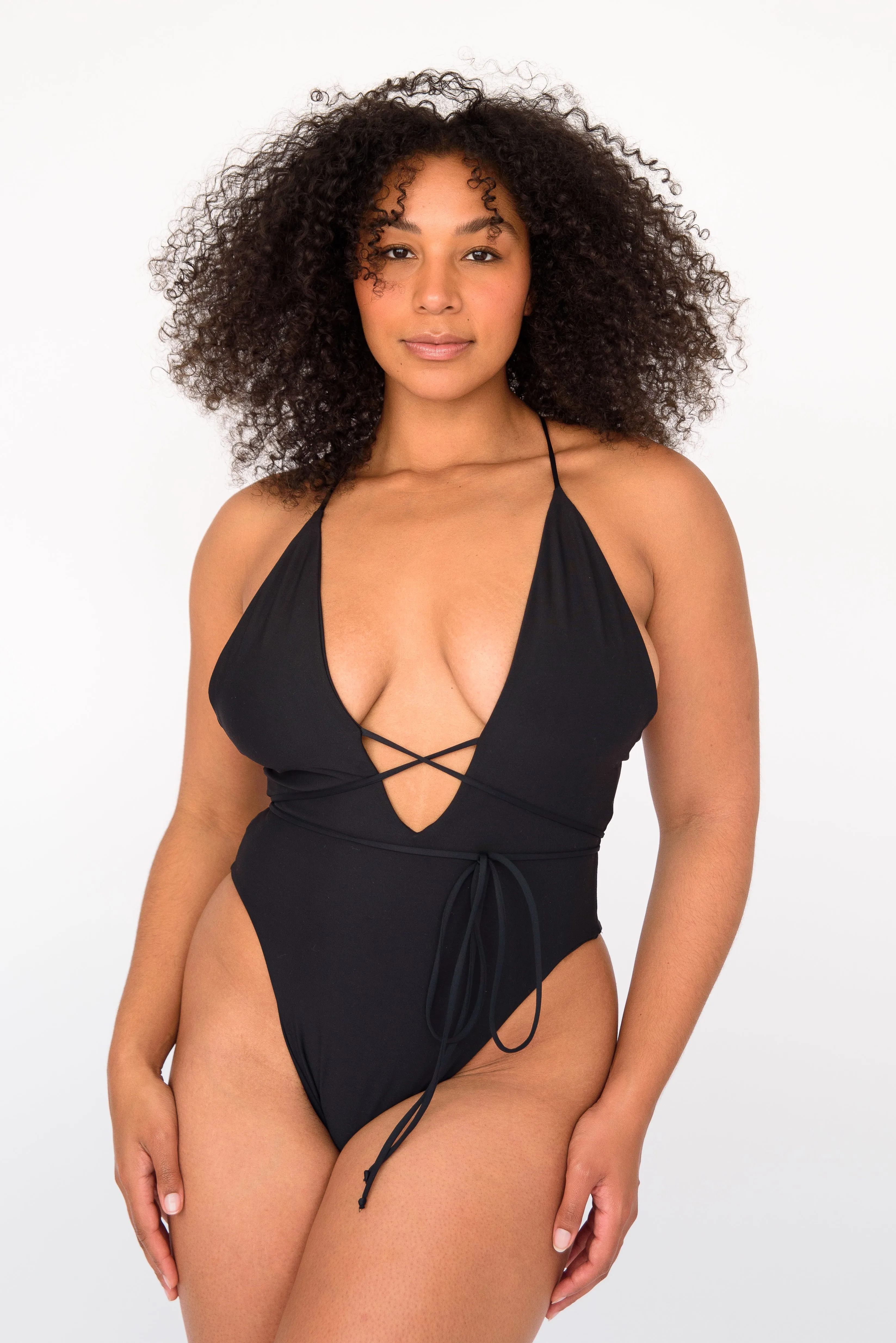 Lynn One Piece - Black