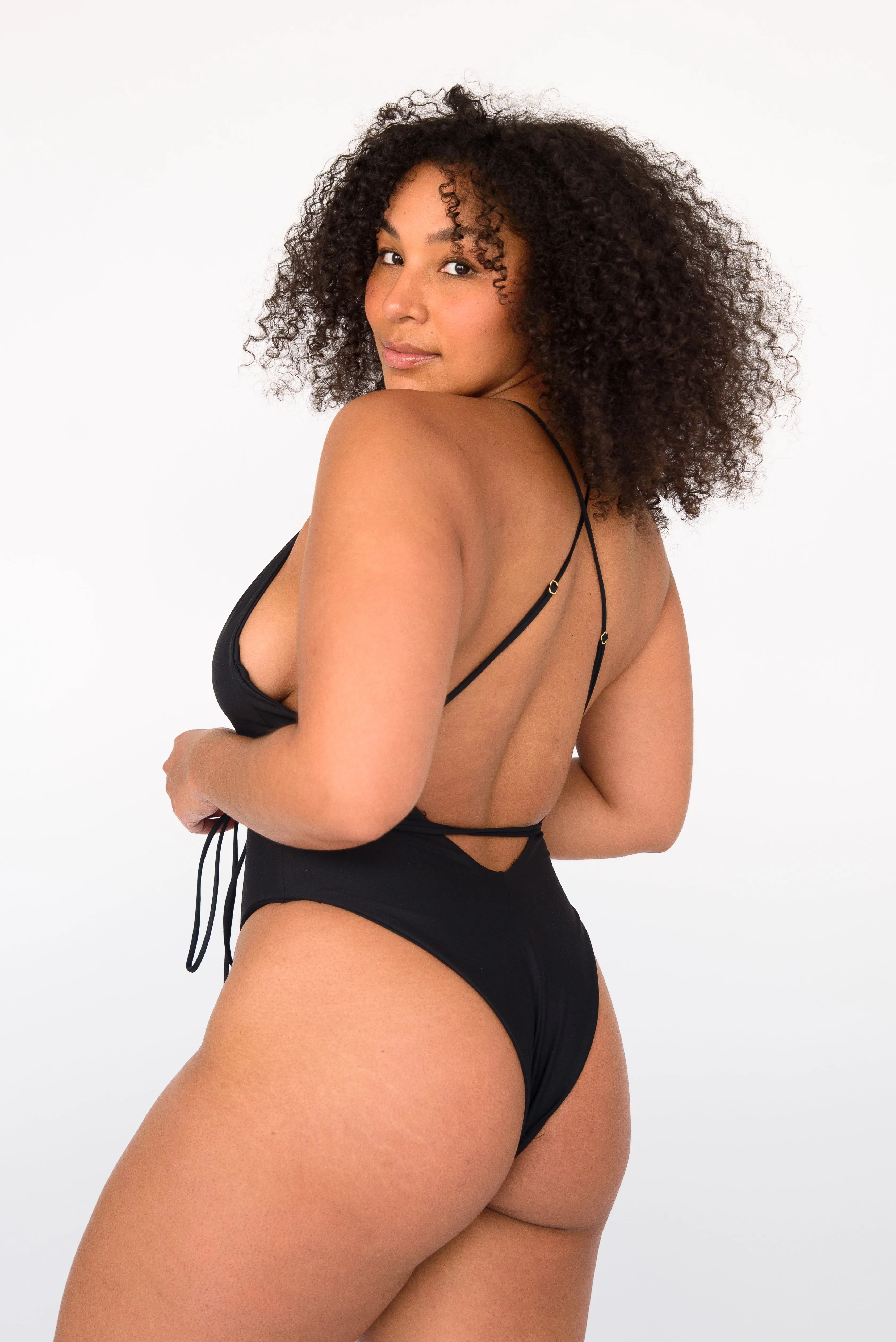 Lynn One Piece - Black