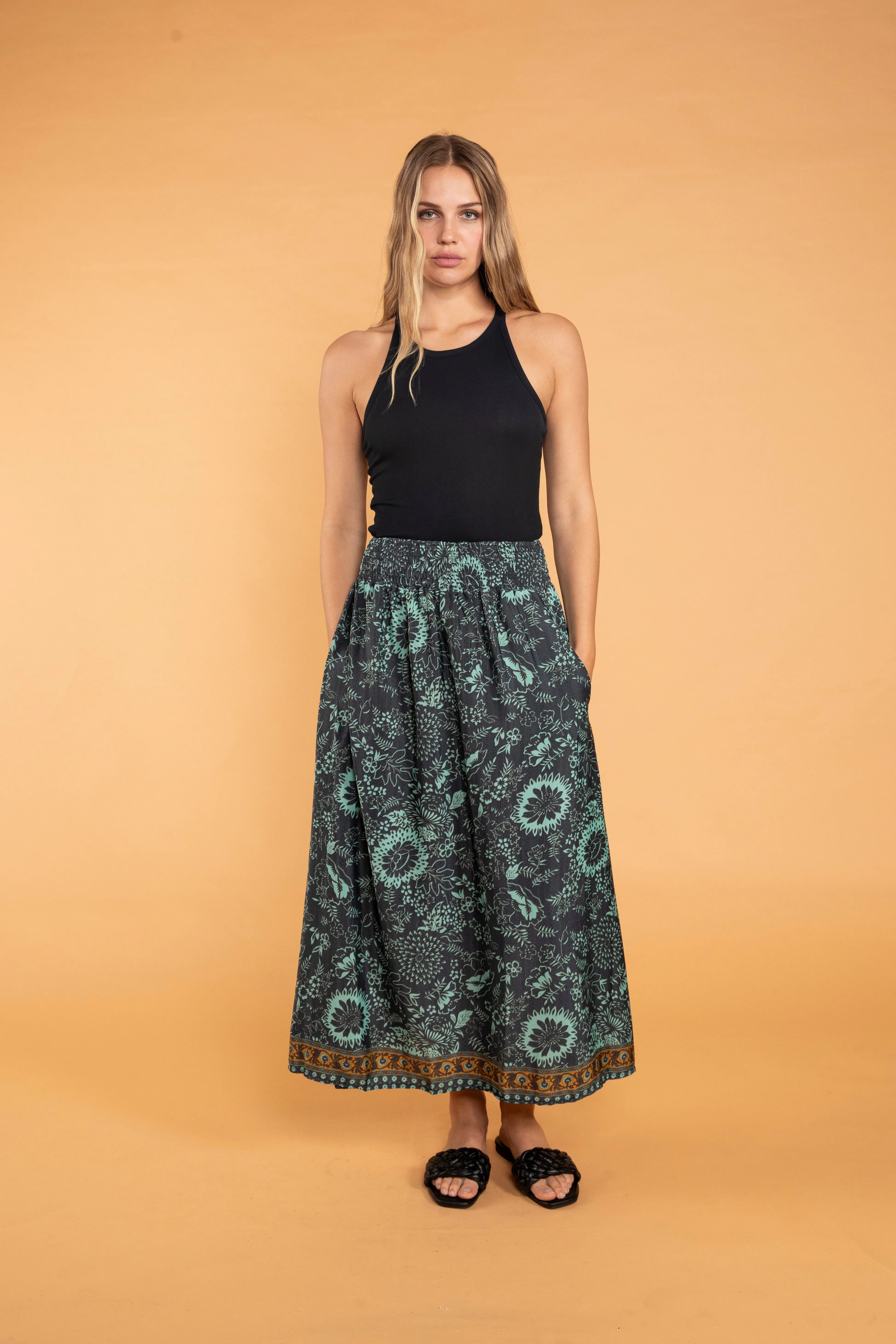 Stefna Midi Skirt