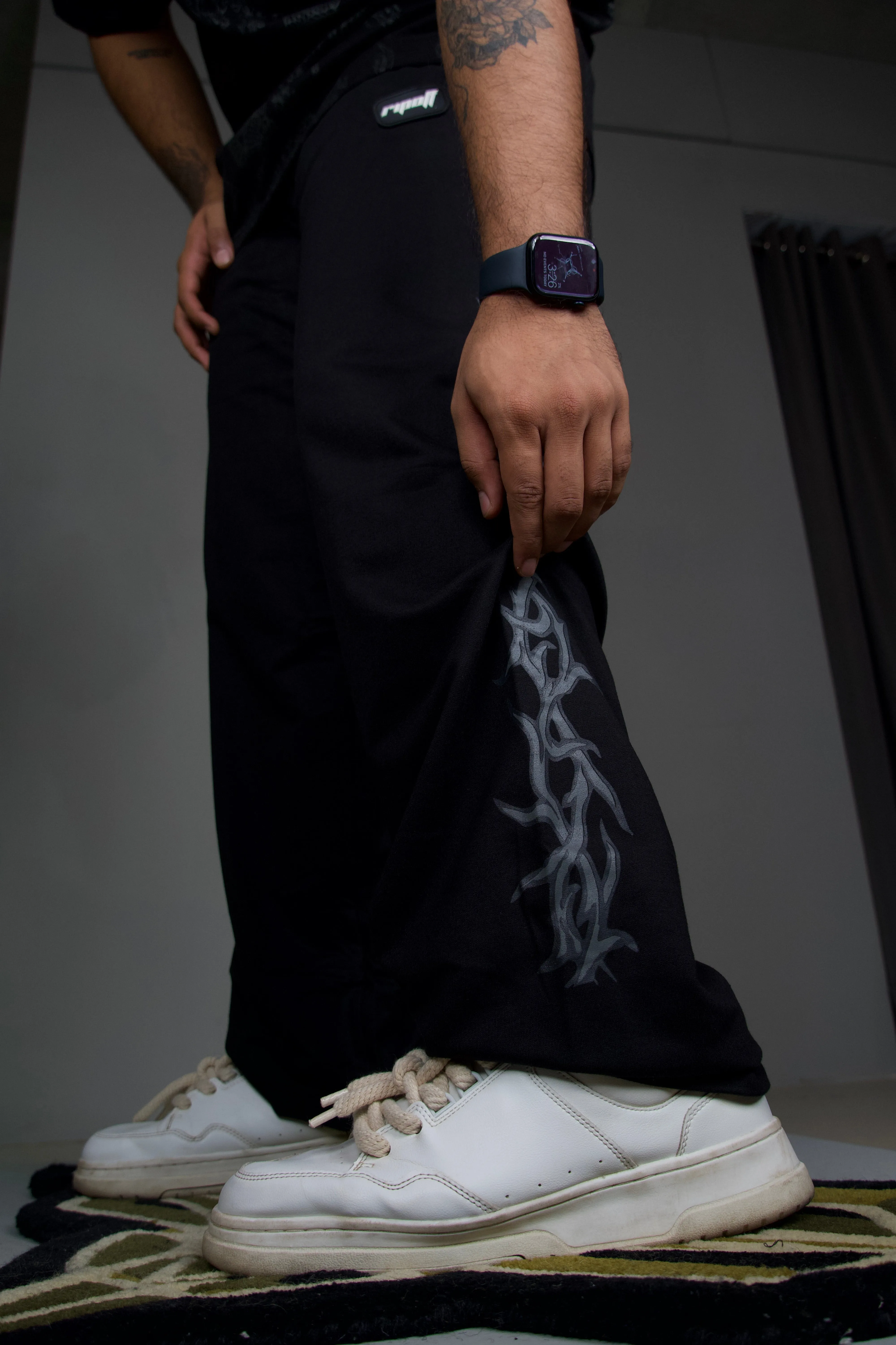 Thorn sweat pants